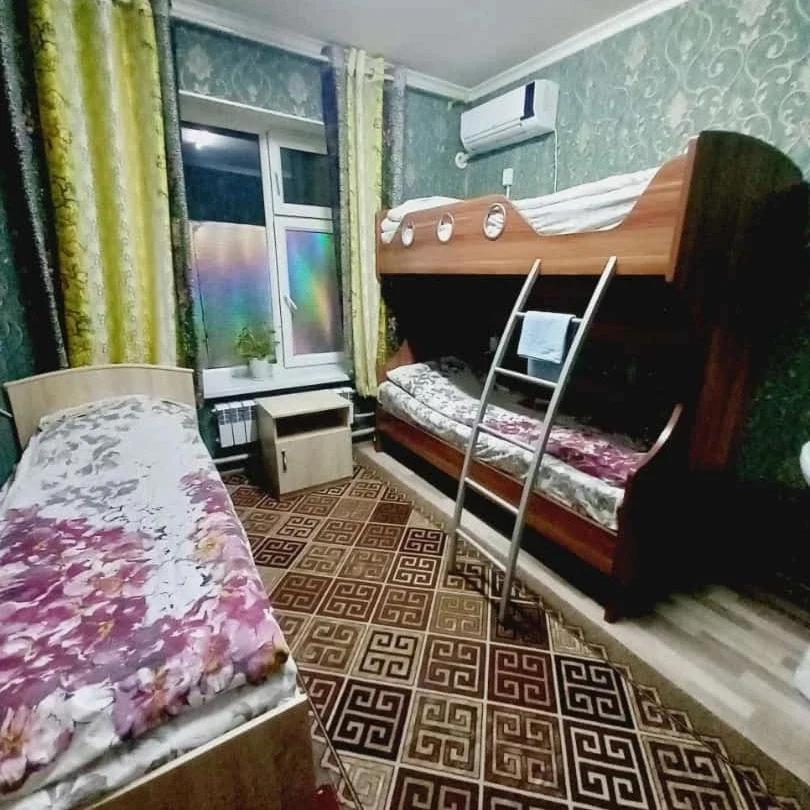אוש Hostel Sulaiman-Too מראה חיצוני תמונה